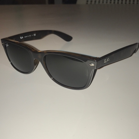 Ray-Ban Other - New Wayfarer Ray Ban Sunglasses